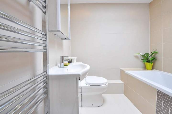 bathroom 1336164 1280 (5)